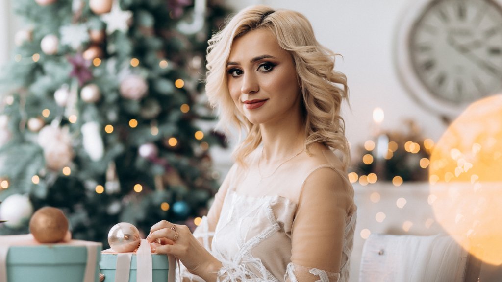 У чому зустріти Новий рік 2026: 5 модних образів, які ви захочете повторити (ФОТО)