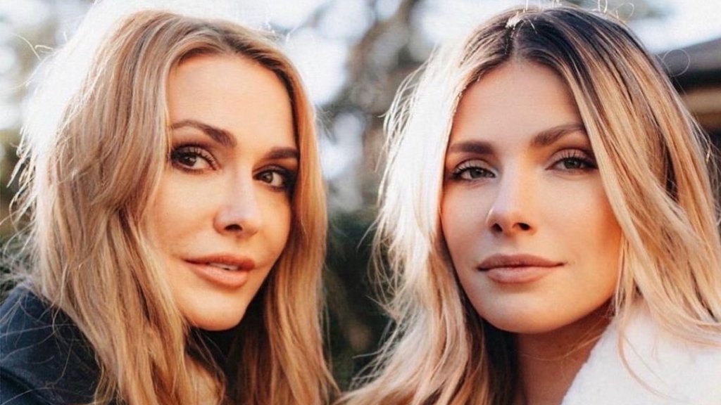 Ольга Сумская возмутилась отключениями света – в ответ ей напомнили о дочери в России и "панамке"