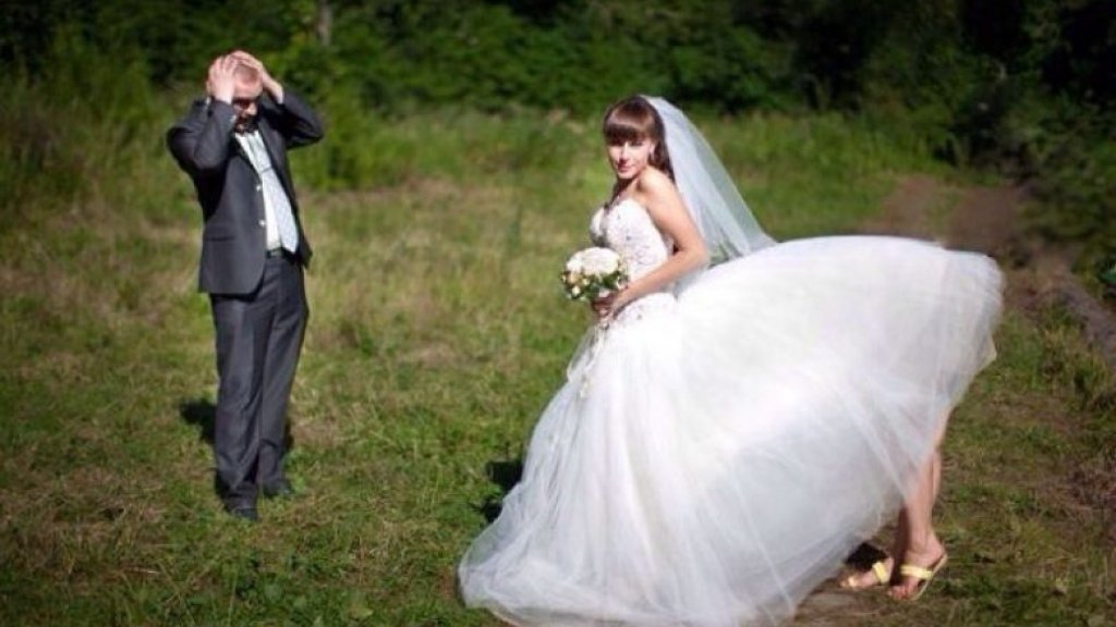 Лучше любой комедии: свадебные снимки, на которых что-то точно пошло не так