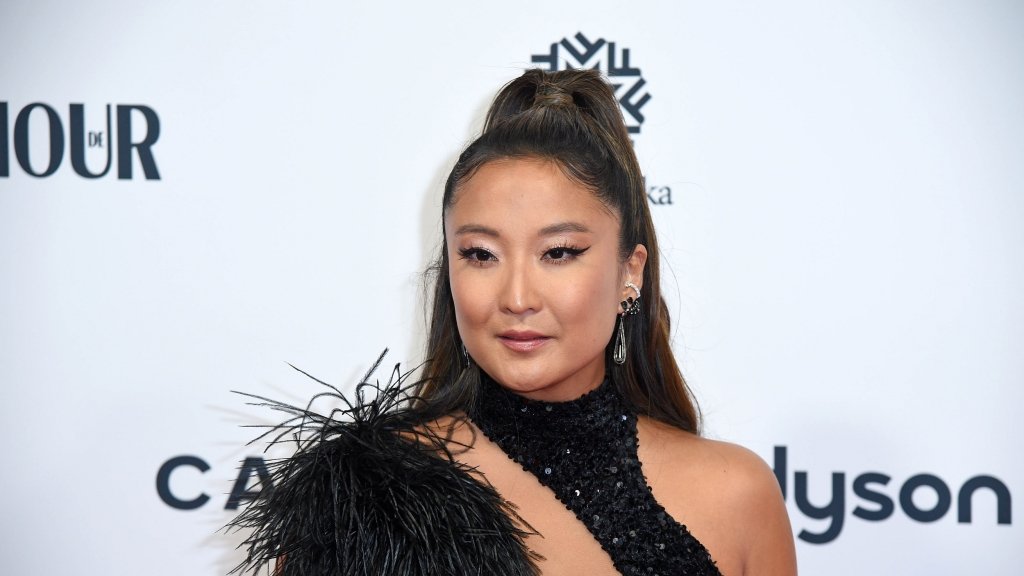 Минди в тренде! Эшли Парк поразила нарядами от украинских брендов в новом сезоне "Эмили в Париже" (ФОТО)