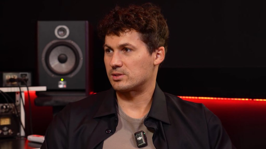 Женя Кот из "Танцы со звездами" сменил профессию: хореограф стал певцом и уже записал первые песни (ВИДЕО)