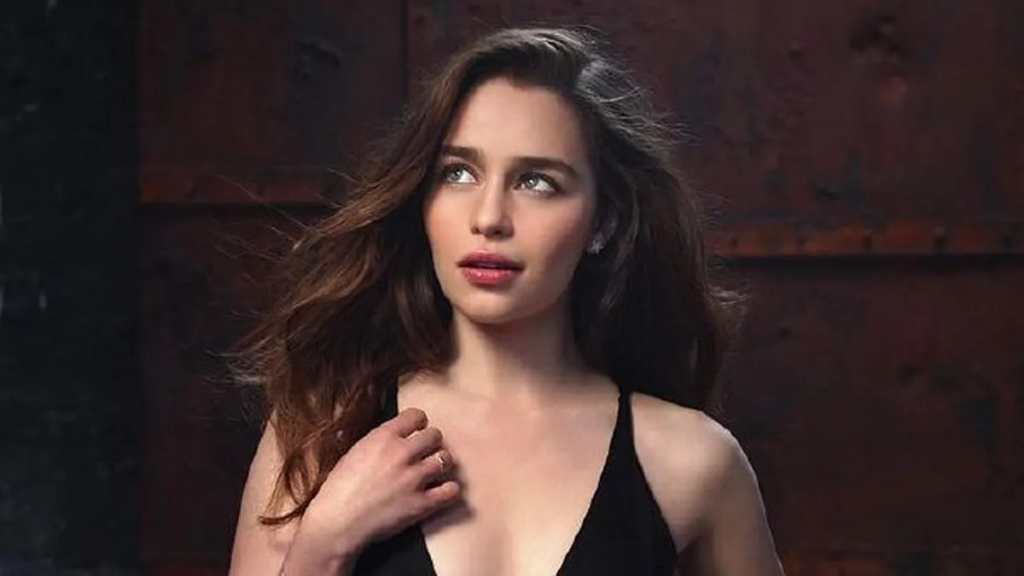 Эмилия Кларк заговорила по-русски: вот за что украинцы хейтят в Сети звезду "Игры престолов" (ВИДЕО)