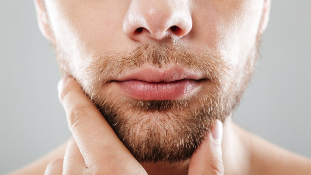 Читаємо по губах: як форма рота видає характер чоловіка та його темперамент у ліжку