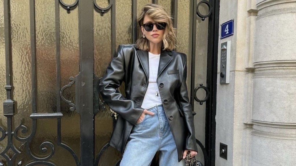 Не тратьте деньги на ветер: Андре Тан назвал базовые вещи, которые никогда не выйдут из моды (фото)