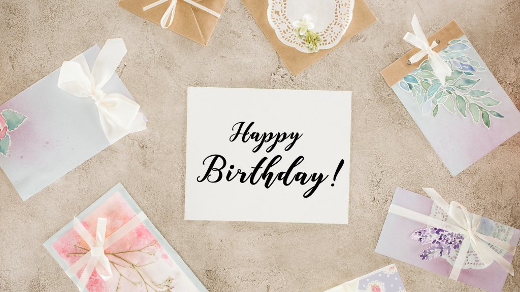 С днём рождения! Самые лучшие поздравления и яркие открытки по случаю праздника