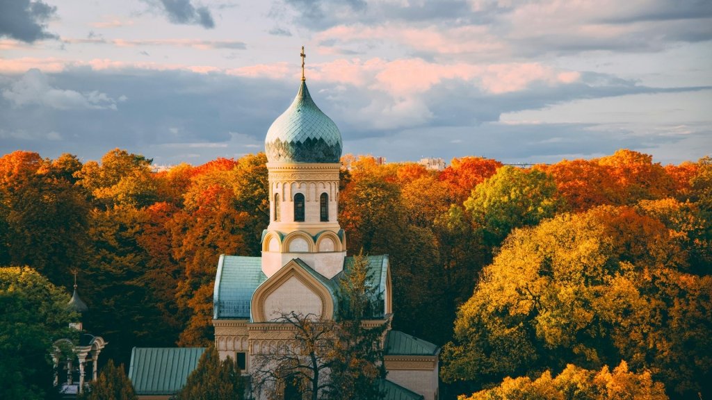 Время искренней молитвы и духовной силы: главные церковные праздники сентября 2026 года