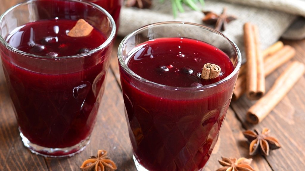 И напиток, и десерт: почему в моду возвращается кисель из прошлого (ВИДЕО+РЕЦЕПТ)