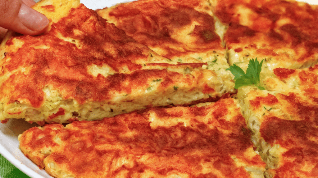 "Ел бы каждый день": блогер рассказал, как приготовить ленивое хачапури, для которого не нужно катать тесто (ВИДЕО)