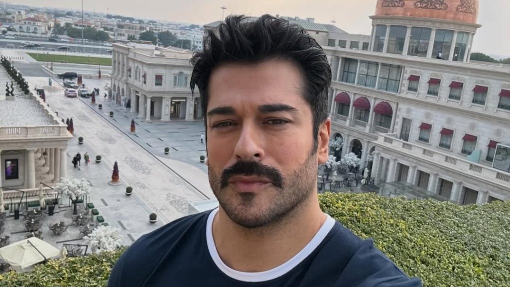 Любимец фанатов "Великолепного века" показал, как на самом деле относится к войне в Украине (ФОТО)