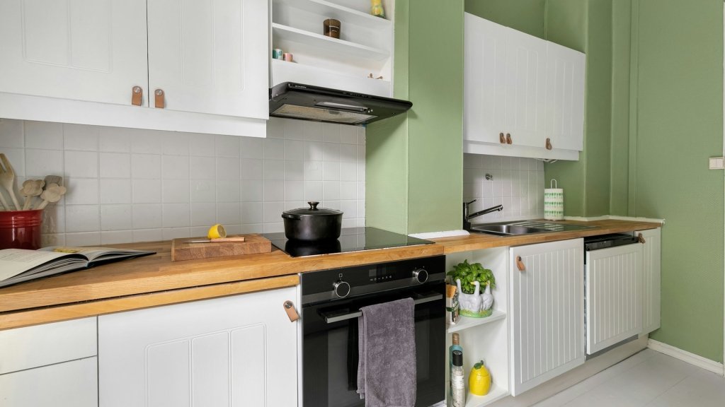 Кухня выглядит устаревшей? Семь способов изменить это без полного ремонта