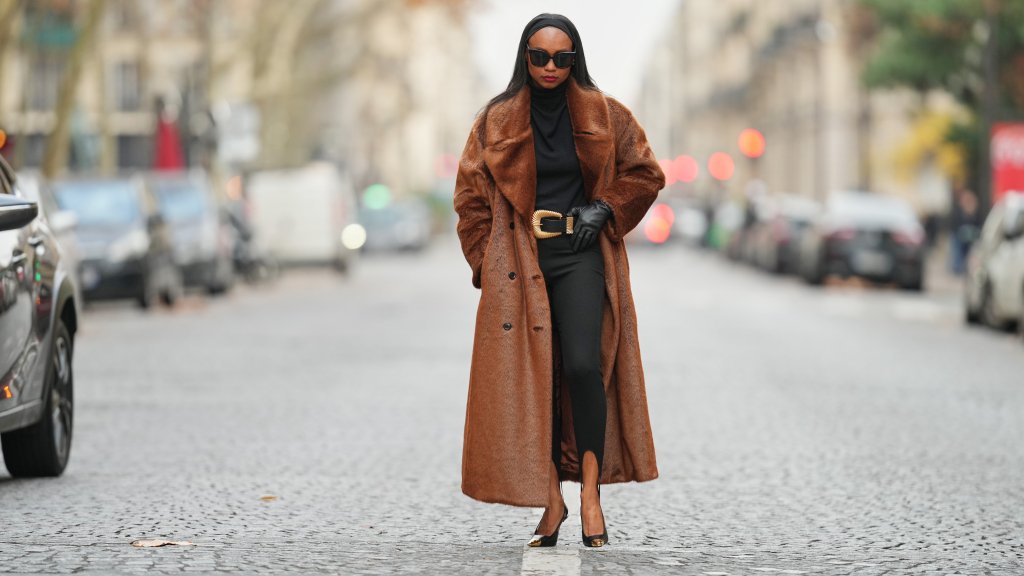 Как носить леггинсы зимой и не выглядеть так, будто вы только что из спортзала (ФОТО)