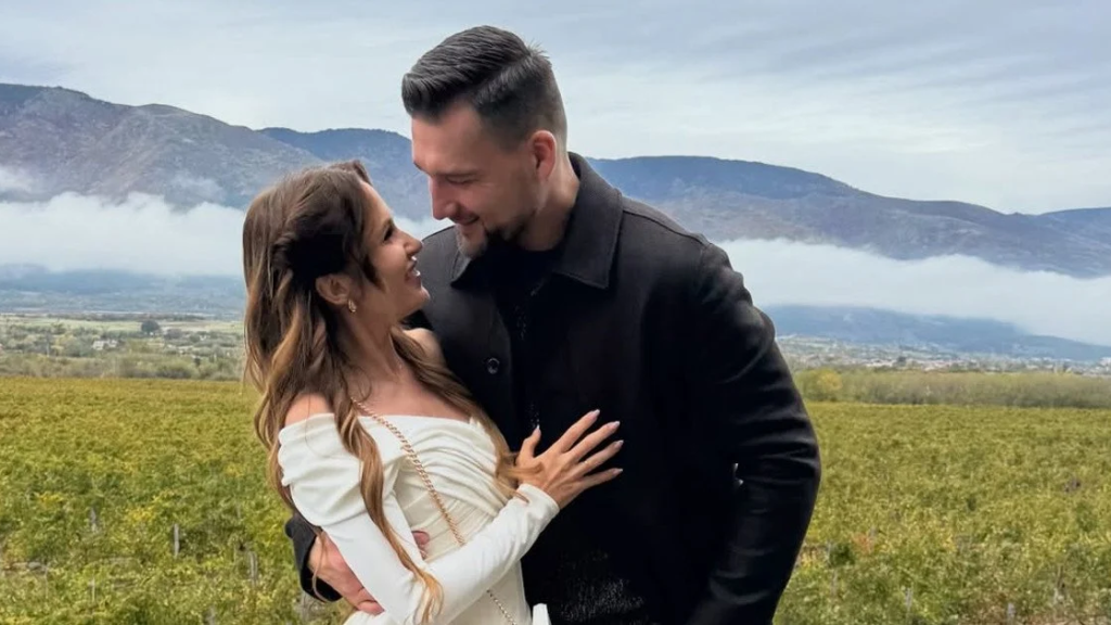 "Я всегда рядом": новый любимый Наталки Денисенко впервые показал их общие фото