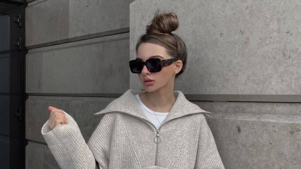 С чем совмещать свитер на молнии: идеи для офиса, свиданий и прогулок (ФОТО)