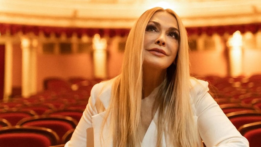 "Мне понравилось": Ольга Сумская эмоционально оправдалась за трек россиянина после громкого скандала (ВИДЕО)