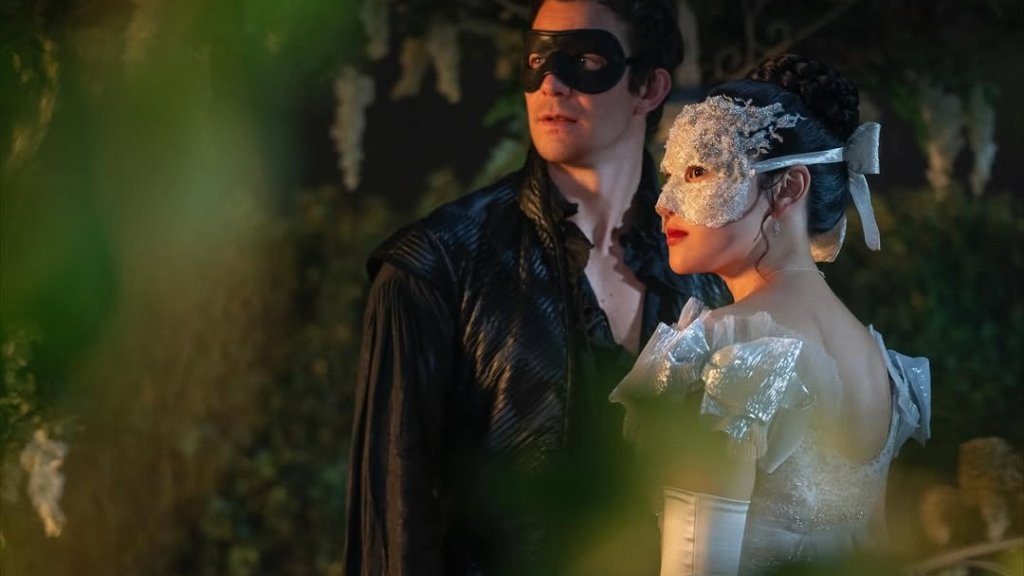 Бенедикт и Софи без грима: как в жизни выглядят звезды 4 сезона "Бриджертонов" (ФОТО)