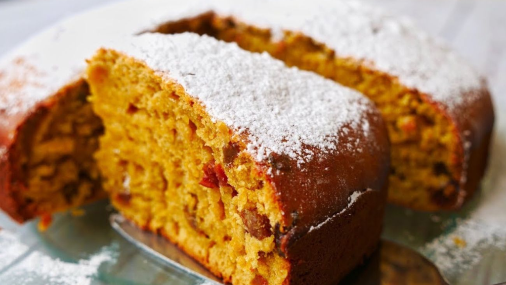 Если варенье никто не хочет есть, приготовьте пирог "Бедный студент": идеально к чашке чая (РЕЦЕПТ)