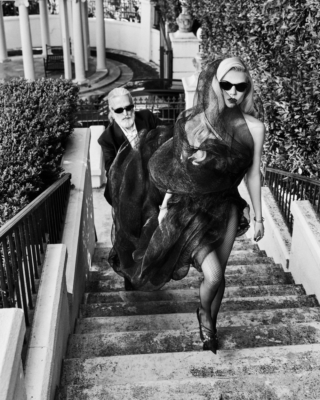 Аня Тейлор-Джой приміряла сукні від українського бренду - фото - Hochu.ua