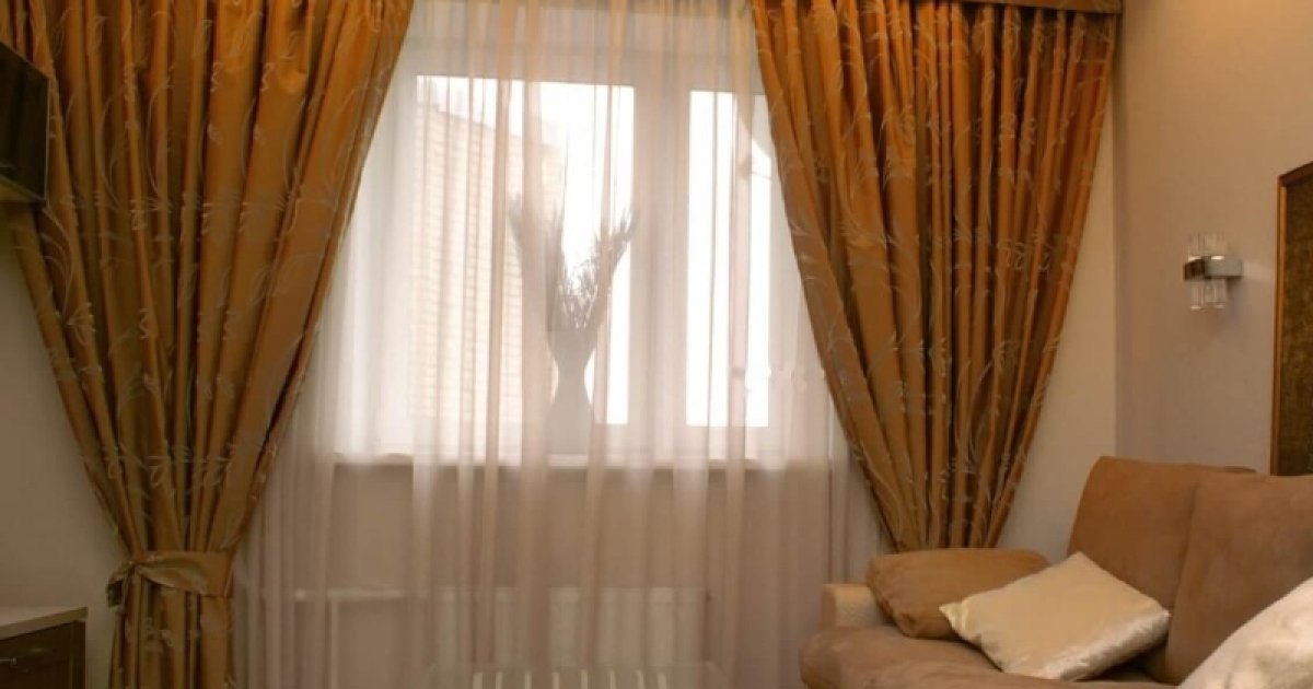 Как почистить шторы, не снимая их - простые способы, которые экономят время