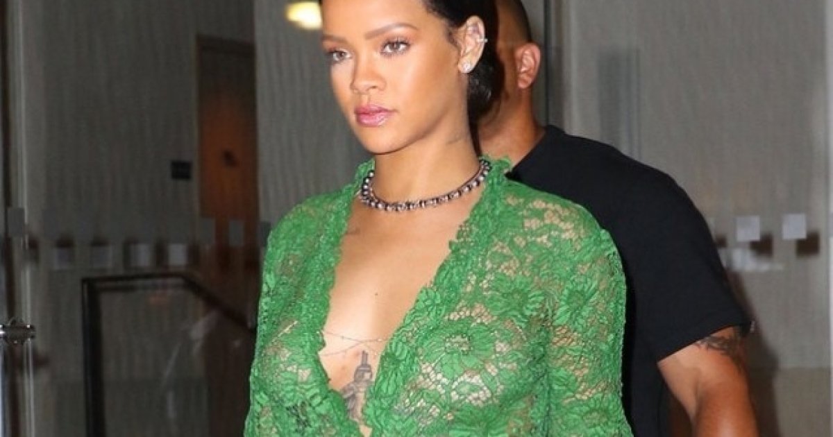Rihanna Vigrass yalangoch