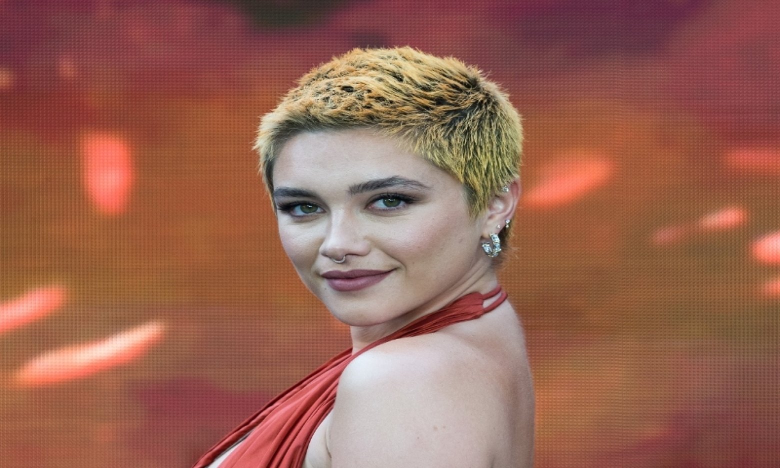 Орыс порно актрисасы Флоренс