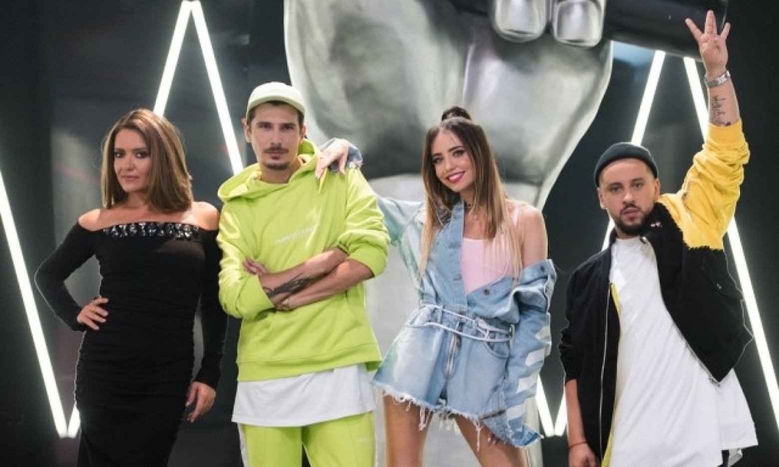 Голос дiти время и стекло. Позитив время и стекло. Голос діти джамала и время и стекло. Голос діти 2019. Голос дiти время и стекло.