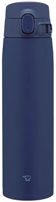 Стальной термос Zojirushi на фоне зимнего пейзажа.