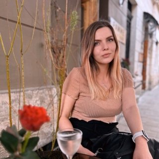 Богдана Карц