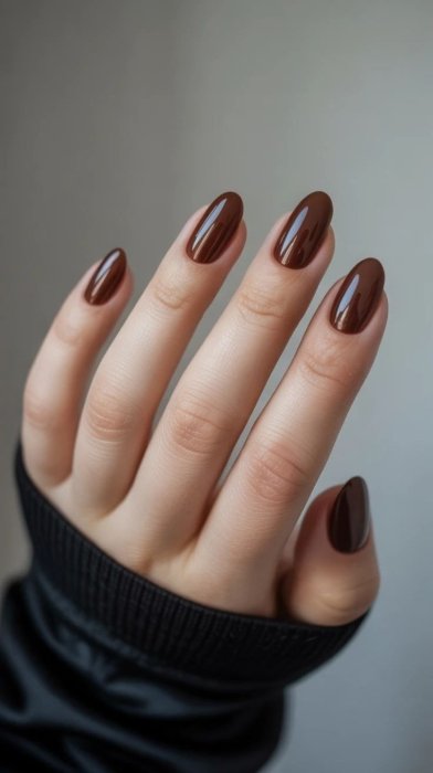 Модный цвет ногтей 2026 — фото