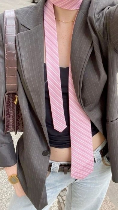 Галстук в образе, фото