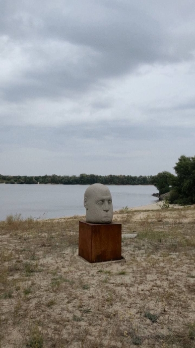 Дніпро, кручі і культура: чому варто відвідати скульптурний парк в Каневі - фото №8
