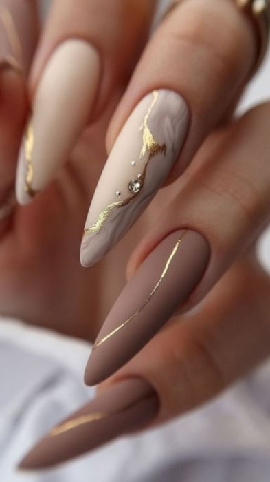 Матові нігті, стильні ідеї