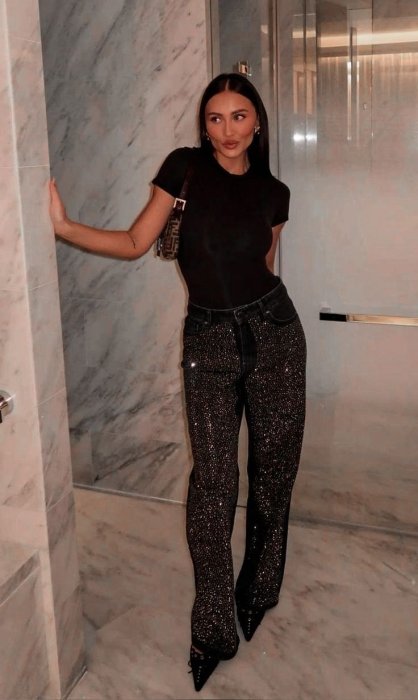 Модные джинсы весна 2026 — фото