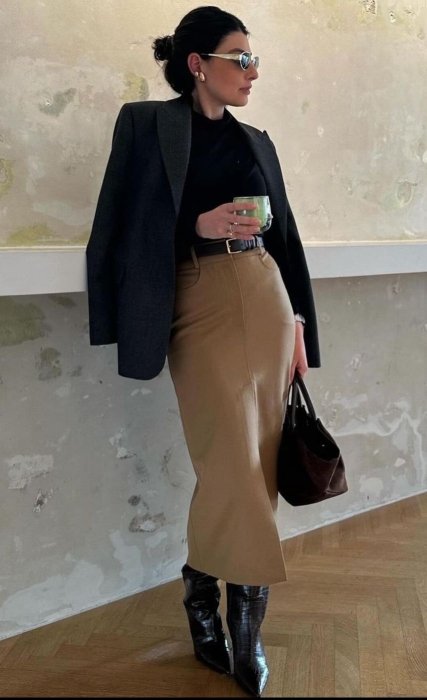 З чим носити спідницю олівець, фото