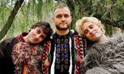 Оживили легенду: Ziferblat переиздали хит Назария Яремчука "Незрівнянний світ краси"