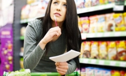 Какие продукты нельзя покупать в супермаркетах