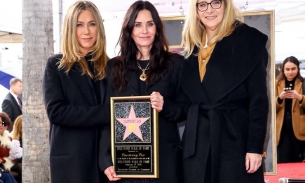 Кортни Кокс получила заветную звезду на Аллее Славы в Голливуде (ФОТО)