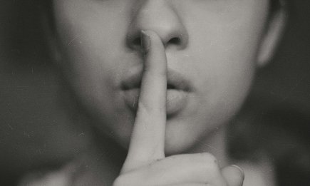 Психологи назвали 9 речей, які краще завжди тримати в таємниці