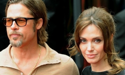 Незадолго до развода Анджелина Джоли и Брэд Питт сделали тату, чтобы спасти брак (ФОТО)
