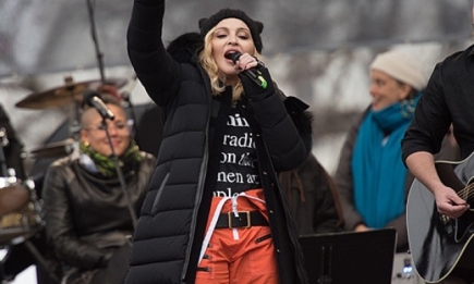 Мадонна, Шарлиз Терон, Эмма Уотсон и другие звезды вышли на марш против Трампа (ФОТО)