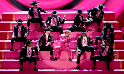 Райан Гослинг ошеломил выступлением в образе Кена на "Оскаре 2024" (ВИДЕО, ФОТО)