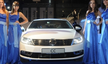 Модная презентация новой модели Volkswagen CC