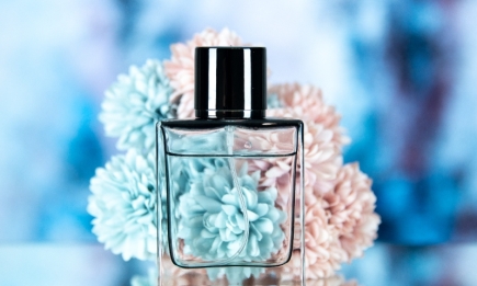 Амбра - настоящий бриллиант в парфюмерии: чем пахнет, как выглядит и где ее берут