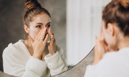 Очищение, увлажнение и тонизирование: 7 этапов ухода за кожей лица, которые нельзя игнорировать вечером