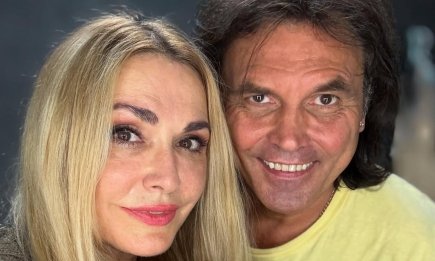 "Світлячки надії" за копійки: Ольга Сумська показала, як із чоловіком рятується від блекаутів (ВІДЕО)