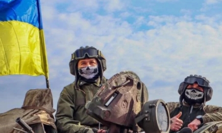 "Спасибо всем, кто бьется:" Украинские селебритис чувственно поздравили воинов ВСУ в День защитников и защитниц (ФОТО)