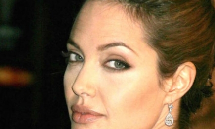 Анджелина Джоли опровергла слухи о своей болезни