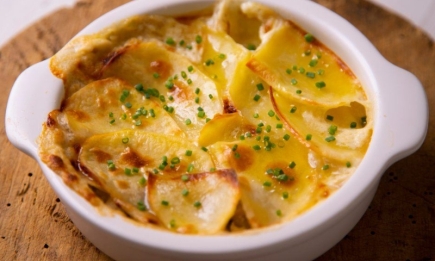 Вы не знали, что картофель может быть таким вкусным: простое французское блюдо Тартифлет (РЕЦЕПТ)