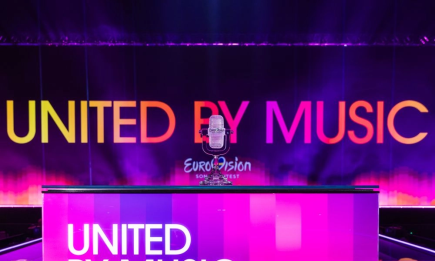 Наиболее необычные и интересные образы из бирюзовой дорожки стран-участниц Евровидения 2024 (ВИДЕО)