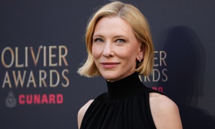 Вихід на мільйон: Кейт Бланшетт підкорила червоний хідник сукнею з пікантними деталями (фото)