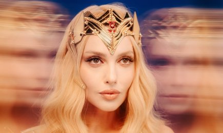 "Молния из задницы" в клипе Поляковой "порвала" всех: в Сети обсуждают ее новую работу "Warrior" (ФОТО, ВИДЕО)